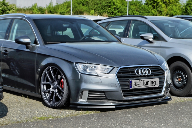 Voorspoiler Audi A3 8V Sportback Glans Zwart