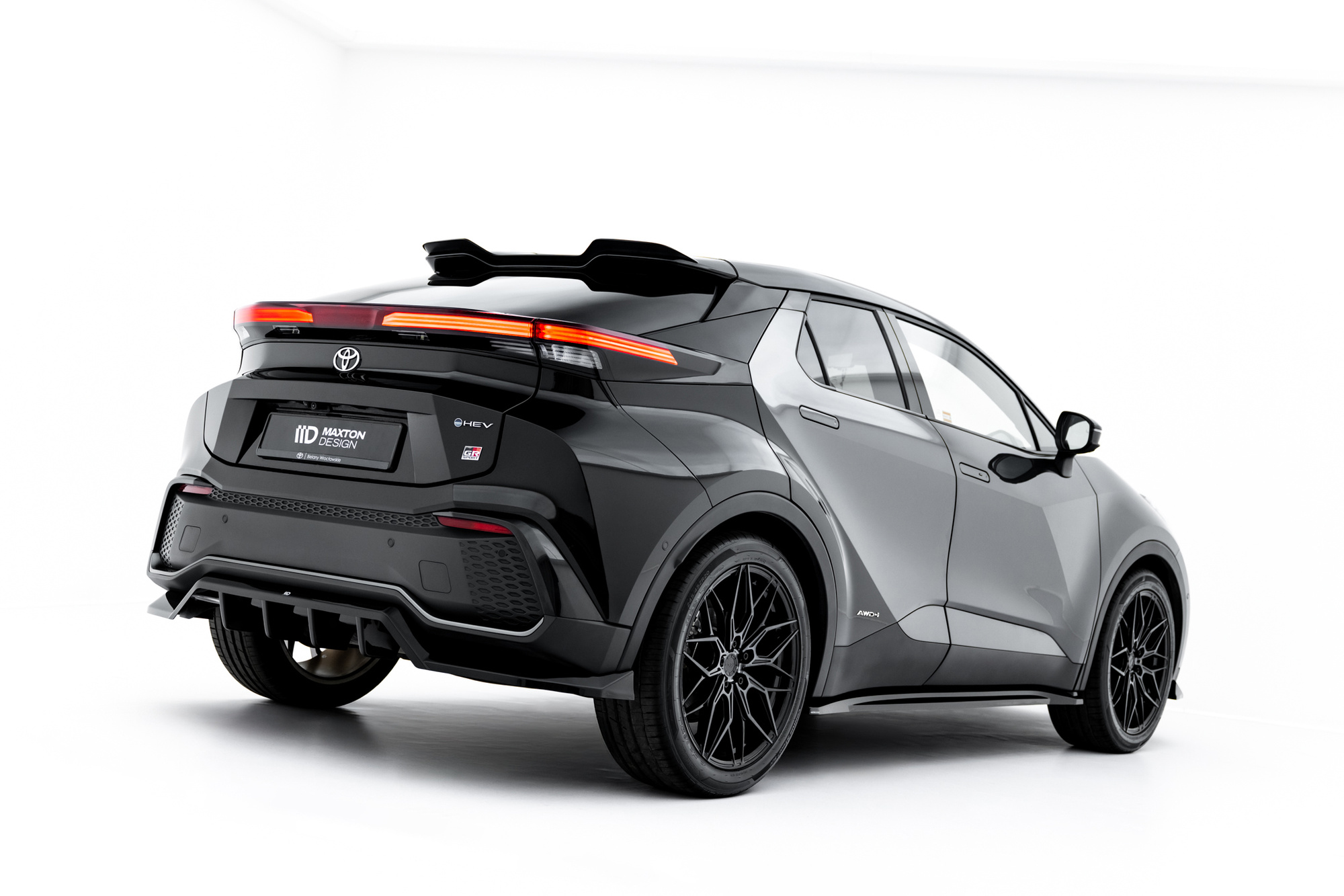 Bodykit Toyota C-HR Mk2 glans zwart