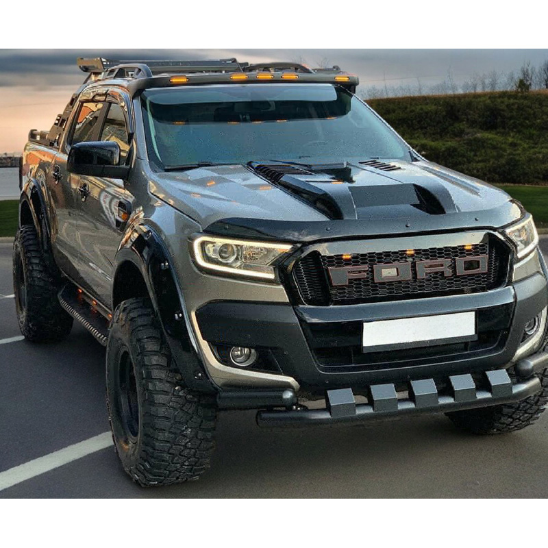Motorkapluchtinlaat (Scoop)  Ford Ranger T7/T8 2015-2022 - Glanzend zwart