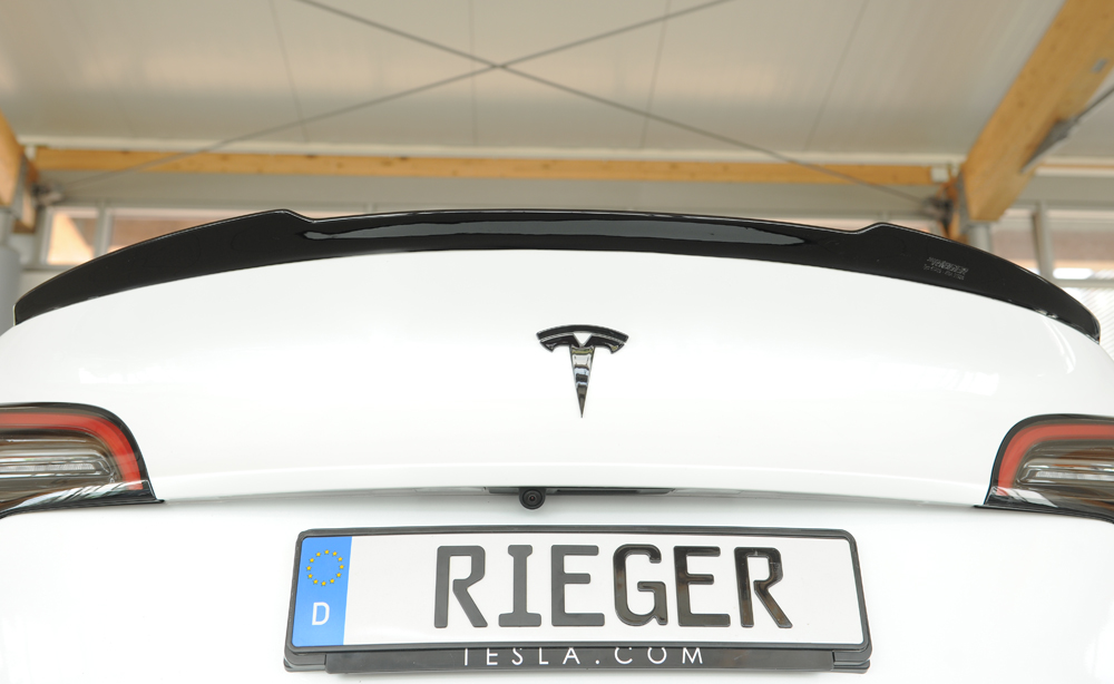 Spoiler Tesla Model Y Rieger Glans Zwart