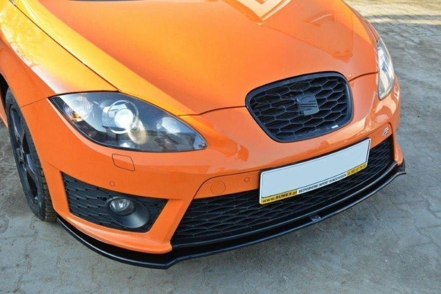 Voorspoiler Seat Leon Cupra FR 1P Maxton Design glans zwart V.2