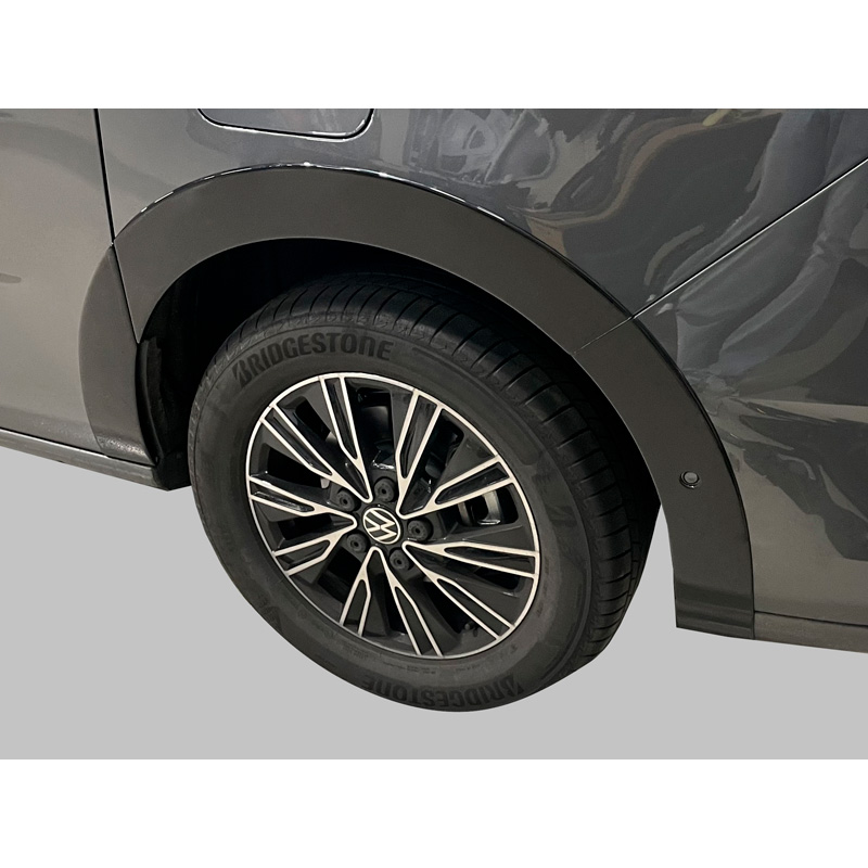 RGM Spatbordverbreders  Volkswagen T7 Multivan 2021- Korte wielbasis - Zwart (met Park Assist)