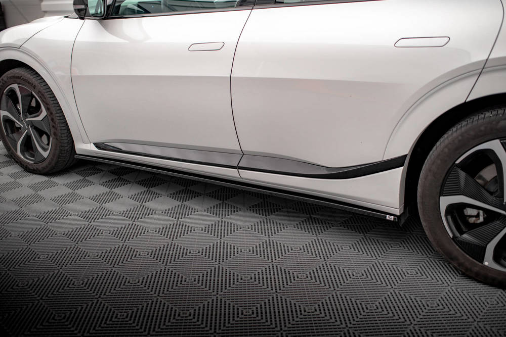 Zijskirts Kia EV6 GT-Line Maxton Glans Zwart