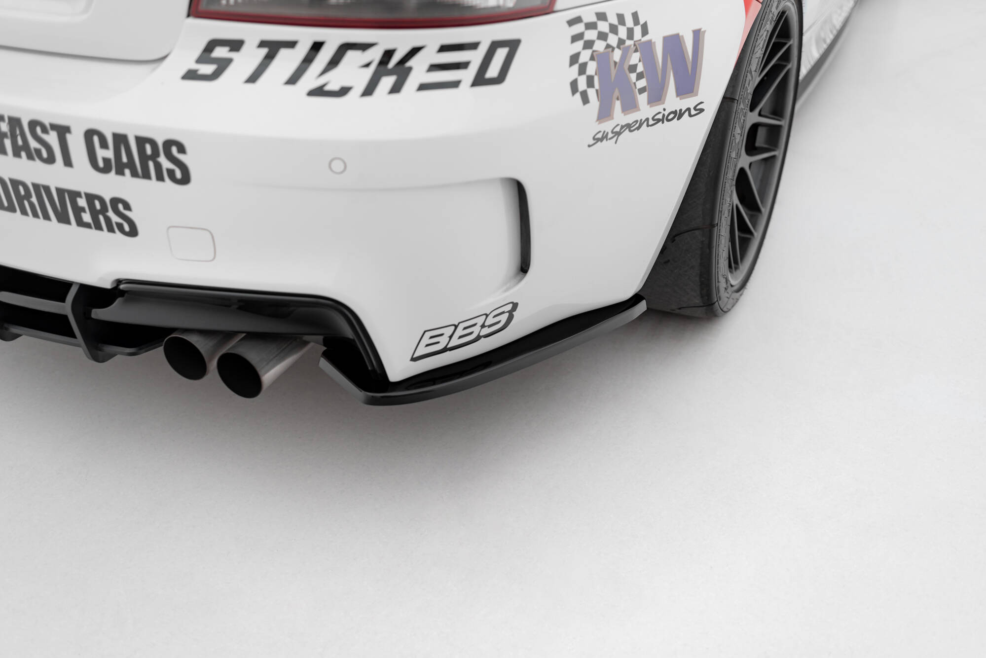 Achterzij spoilers BMW 1 M Coupe E82 Maxton Glanzend zwart