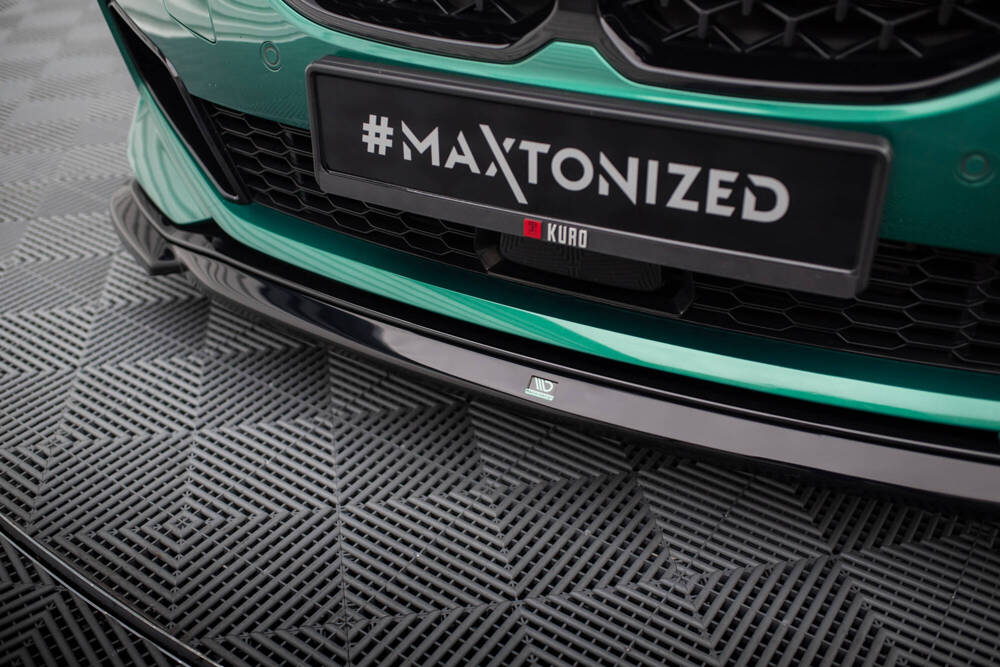 Voorspoiler V.10 BMW 1 F40 M135i Maxton Glans Zwart