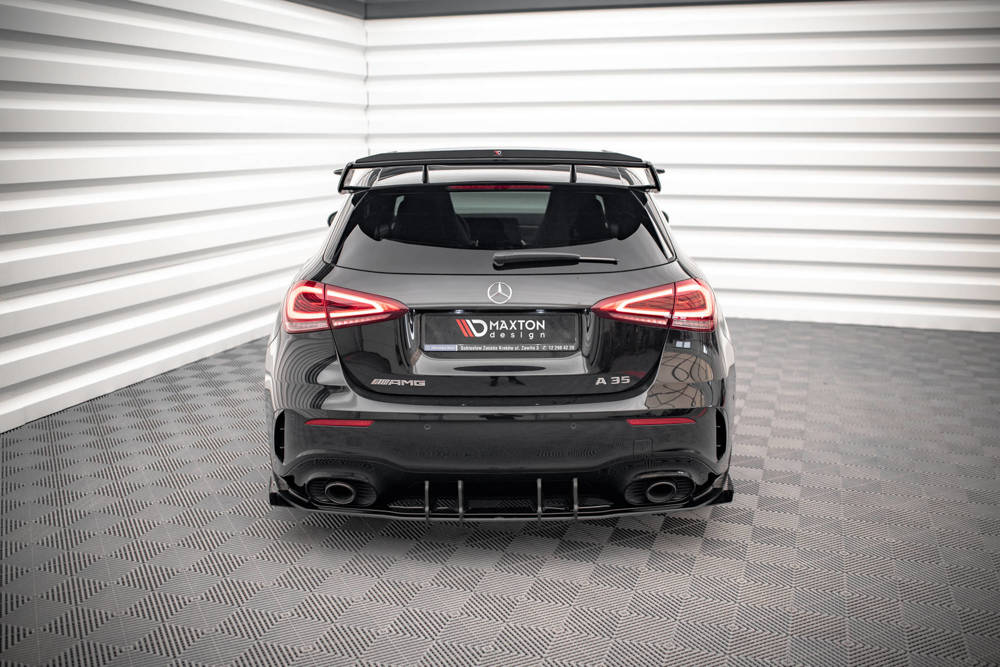 Diffuser met Canards Street Pro Mercedes A35 AMG W177 Maxton