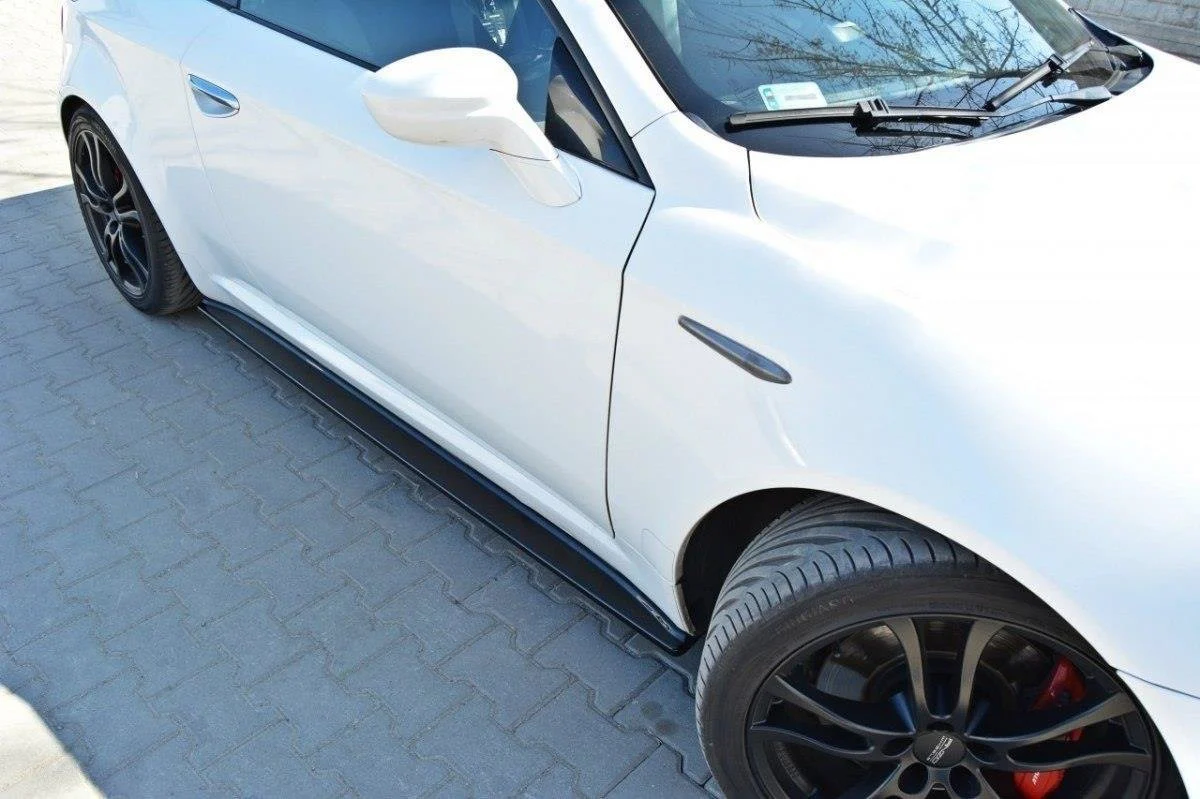 Grill Alfa Romeo Brera / Spider (Typ 939) Bj. 05-.. zwart
