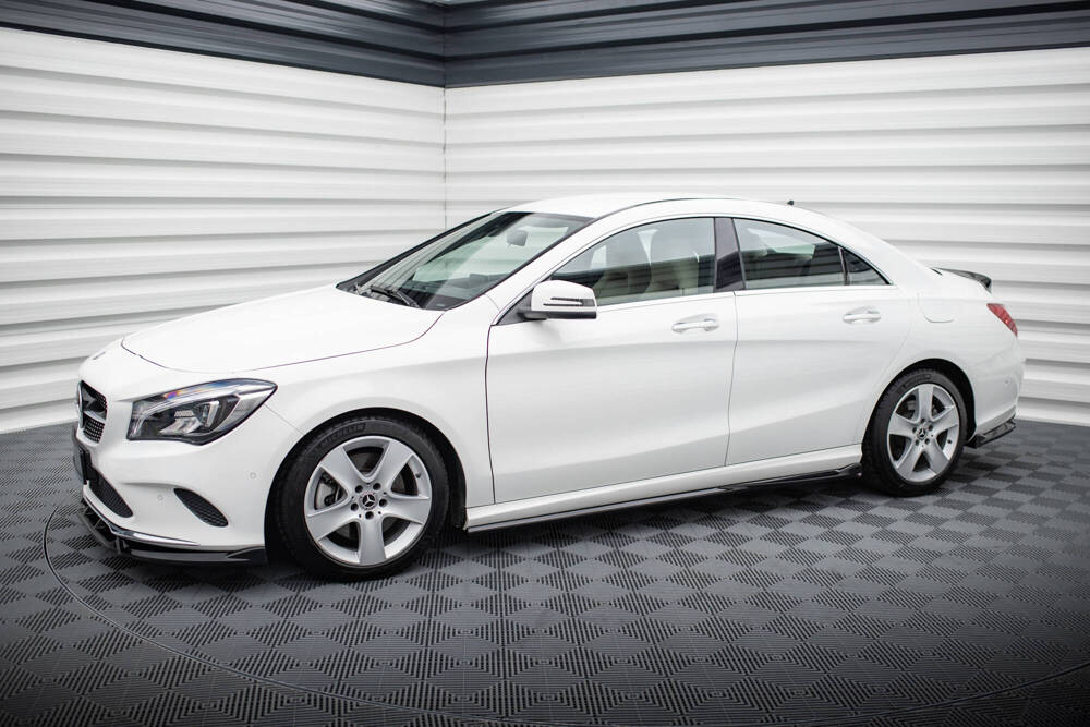 Zijskirts Mercedes-benz CLA C117 Facelift
