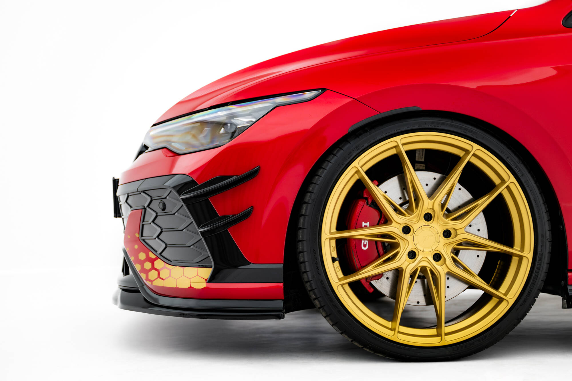 Voorbumper Wings Volkswagen Golf GTI Clubsport MK8 Facelift Maxton Glanzend zwart