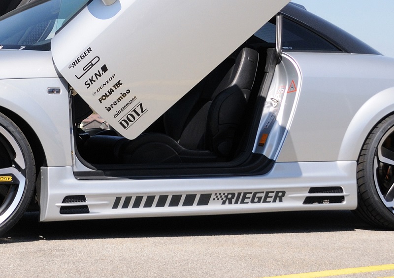 Zijskirts Audi TT Rieger