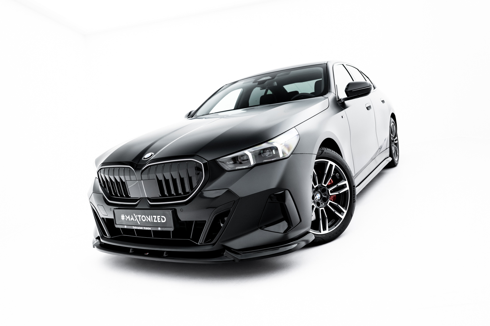 Bodykit BMW 5-serie G60 M-Pack Maxton Glanzend zwart V.1