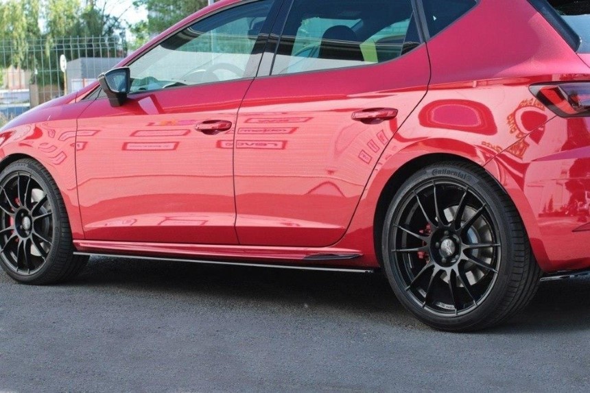 Zijskirts Seat Leon FR 5F Maxton Design glans zwart V.2