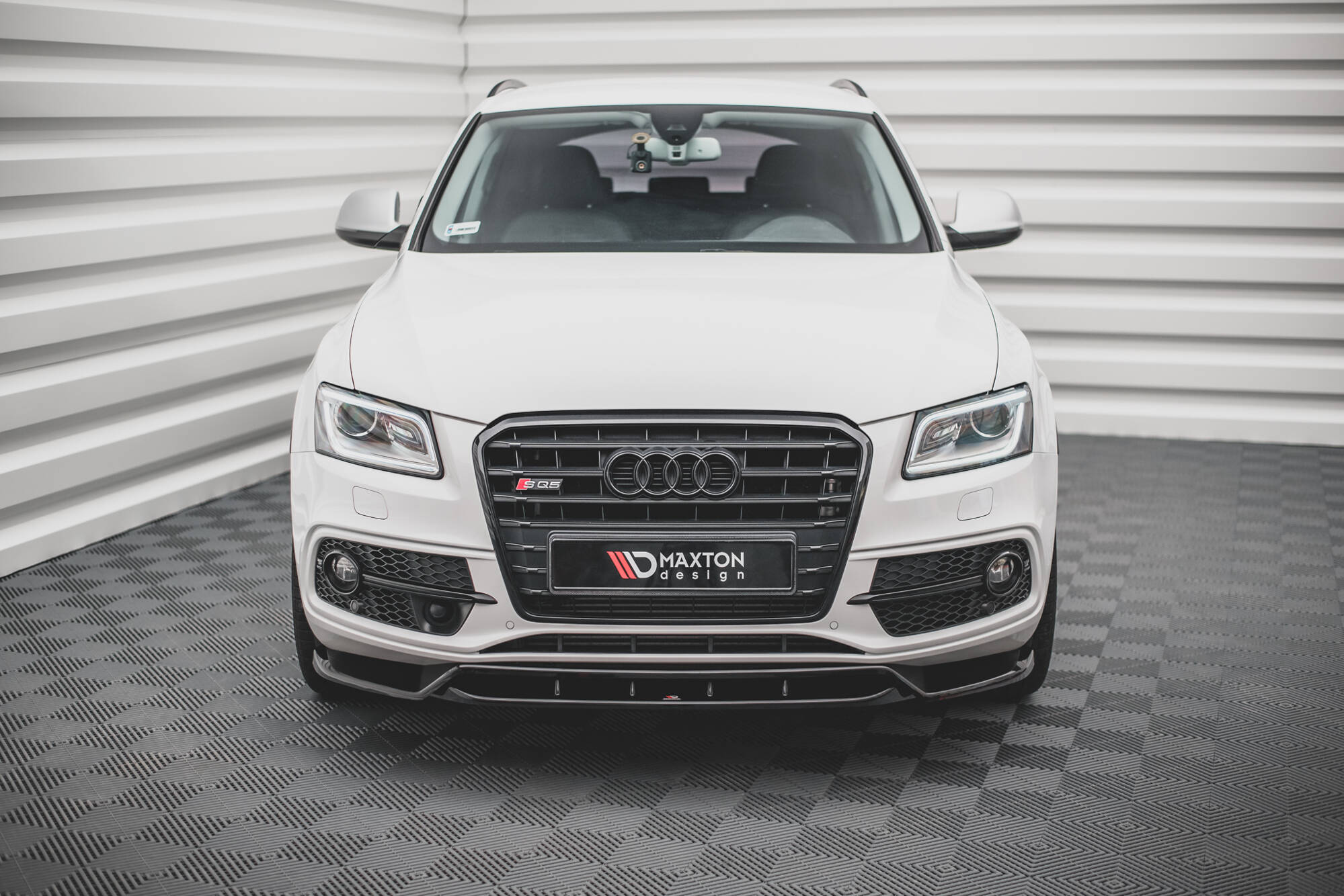 Bodykit Audi SQ5 MK1 Maxton Glanzend zwart