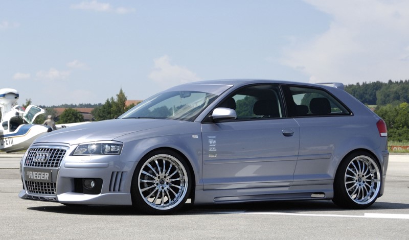 Zijskirts Audi A3 8P 3-5 Deurs Rieger met uitsned