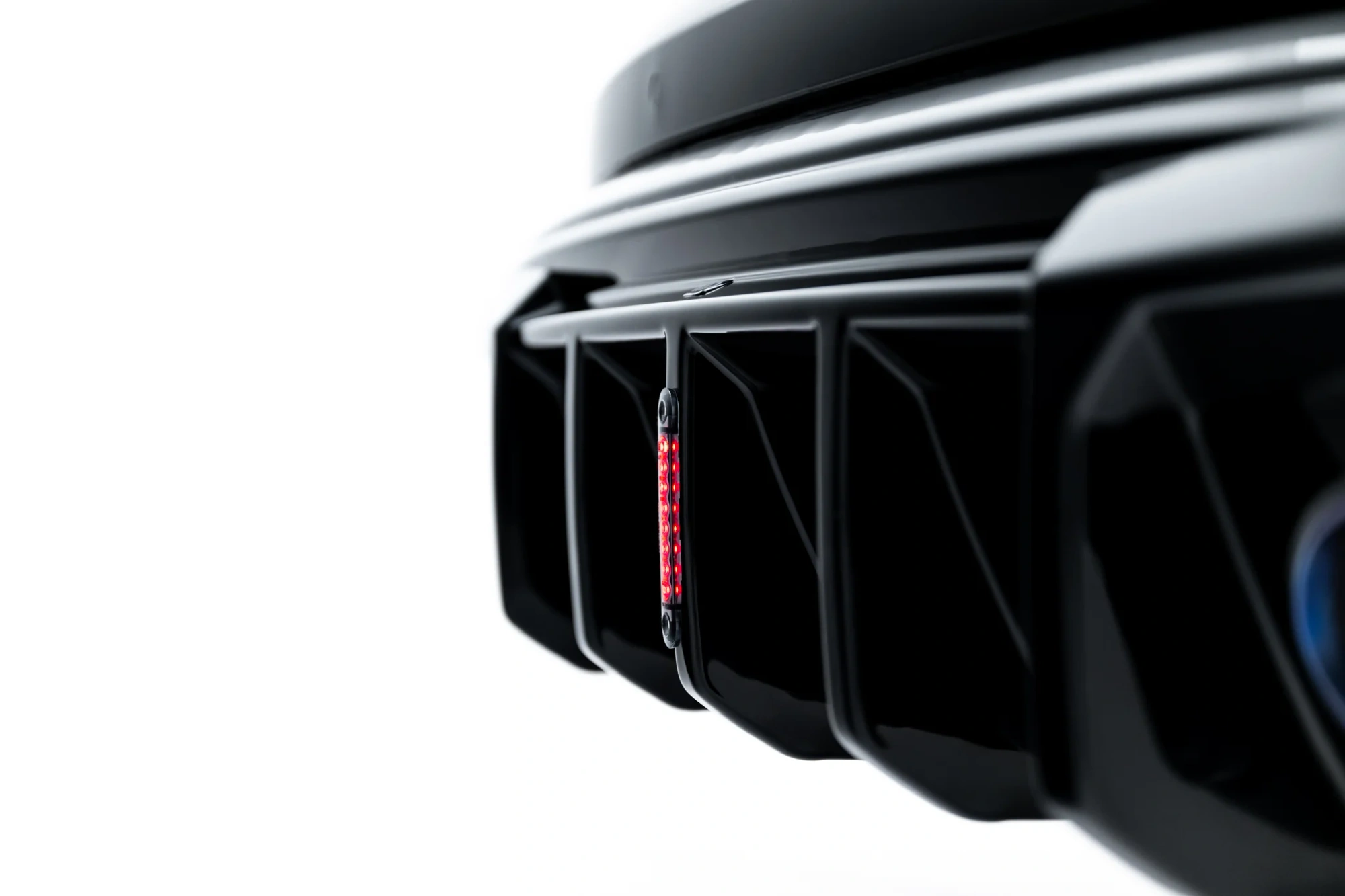 Diffuser Audi RS3 Sedan 8Y Facelift Maxton Glans Zwart met LED