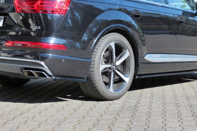 Zijdiffuser Audi SQ7 / S-Line Maxton Glanzend Zwart