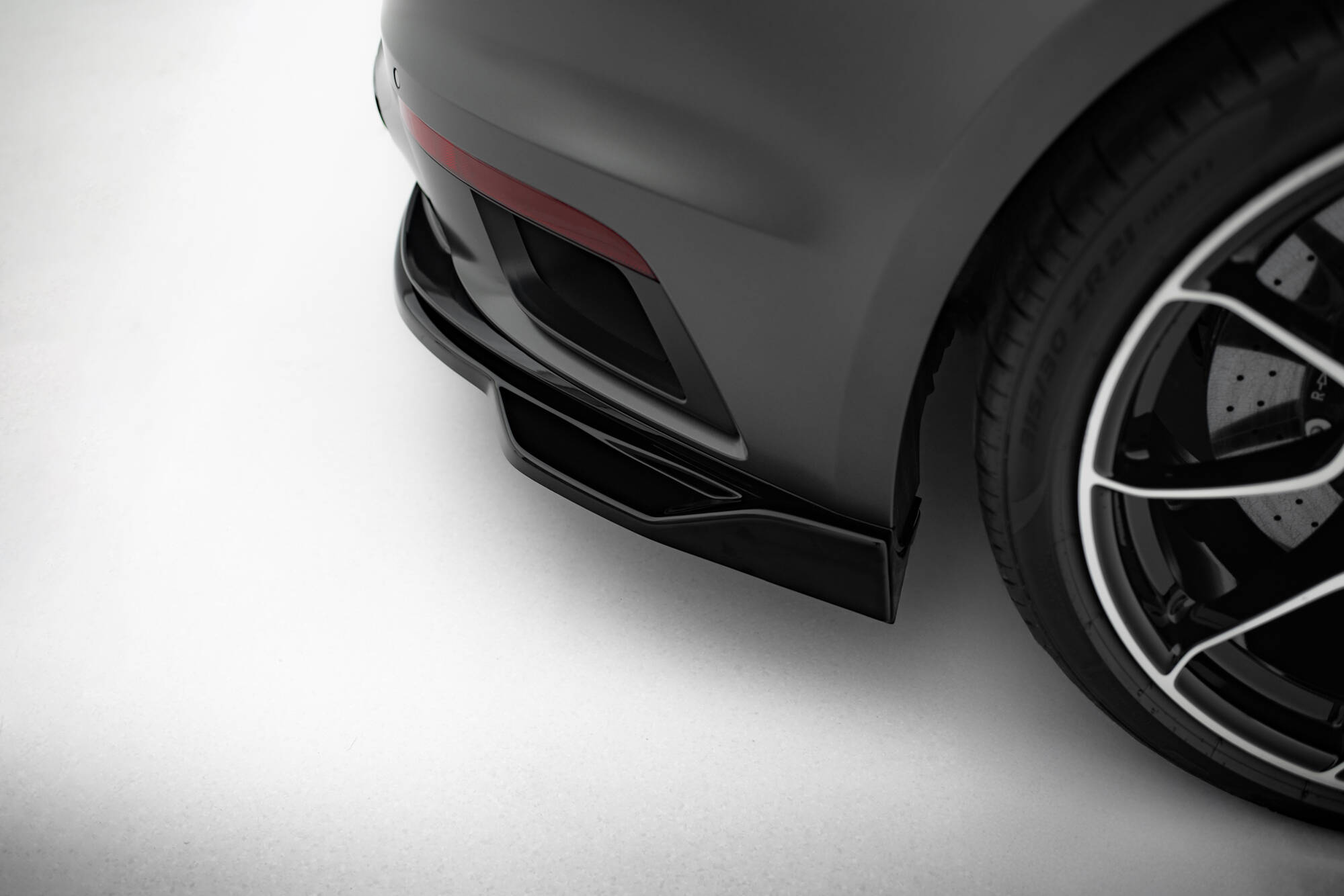 Achter Diffuser Porsche 911 Turbo S Sport Package 992 Maxton Glanzend zwart