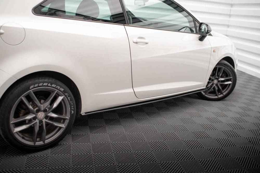 Zijskirts Street Pro Seat ibiza Cupra SC Maxton