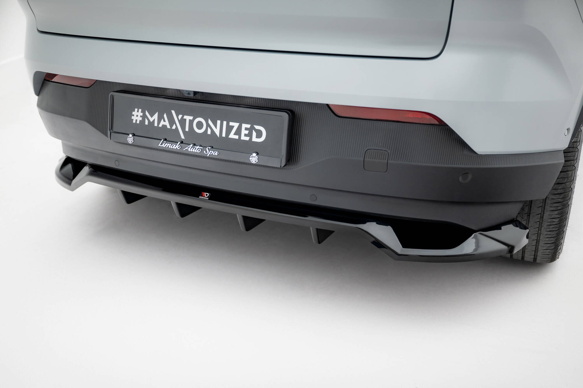 Achter diffuser Volvo EX30 MK1 Maxton Glanzend zwart