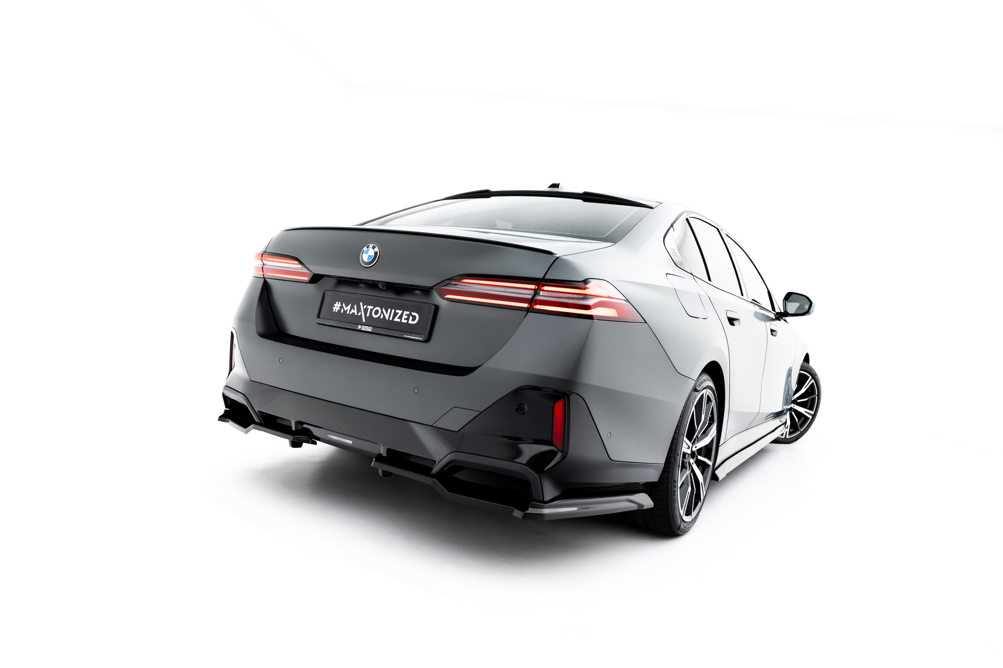 Achterdiffuser BMW 5 / i5 M-Pack Sedan / Touring G60 / G61 V.1