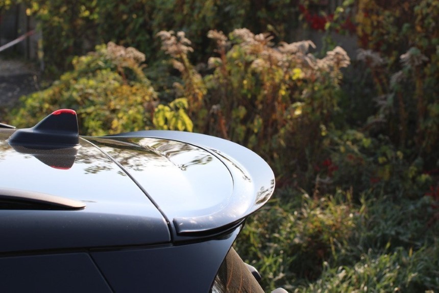 Spoiler uitbreiding Mini Clubman F54 Maxton Design glans zwart