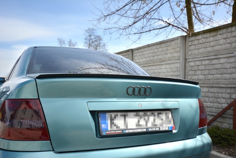 Spoilerkap Audi A4 / S4 B5 Sedan Glanzend Zwart Maxton