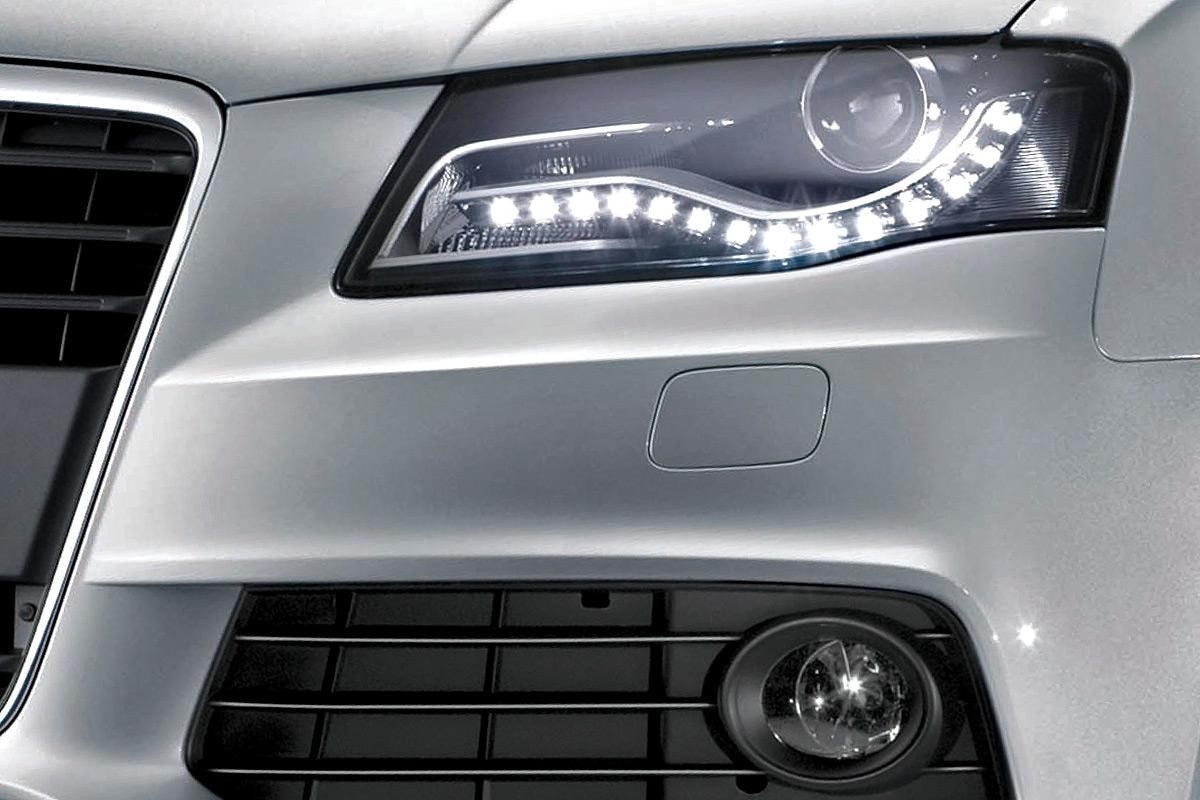 Headlights Audi A4 B8 Xenon look LED DRL H7