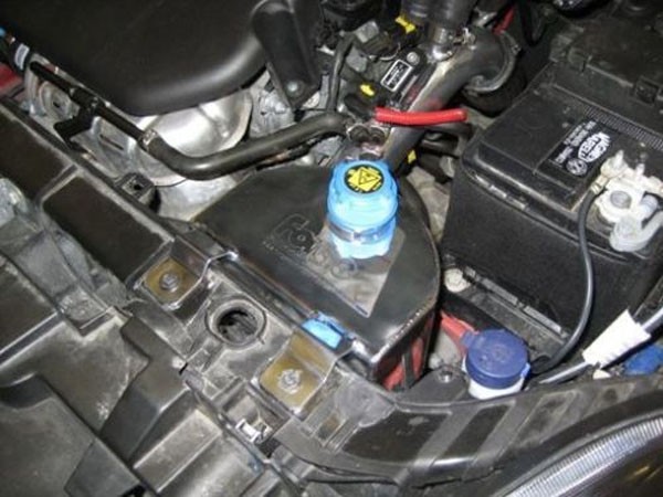 Fiat Grand Punto FORGE HEADER TANK FOR FIAT GRAND PUNTO 1.4 Tjet