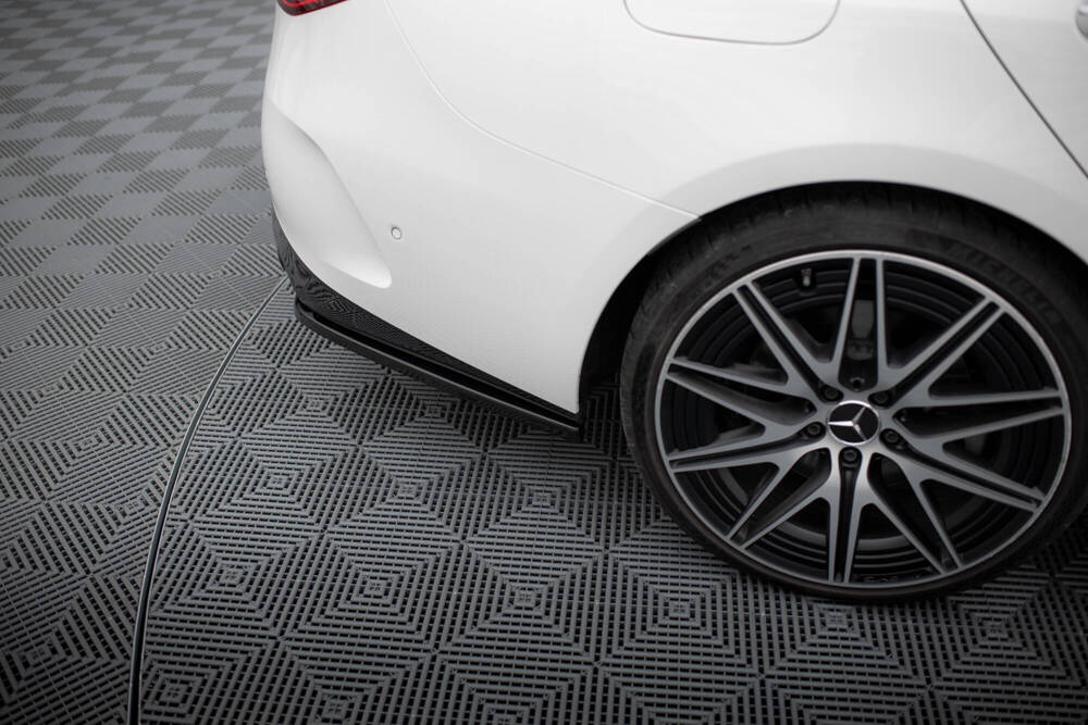 Zijdiffuser Mercedes C43 AMG W206 Maxton Glans Zwart