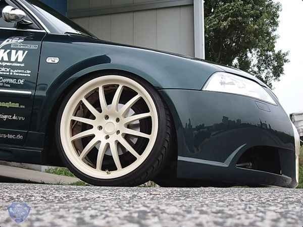 Voorbumper S3 VW Passat 3BG SRS-TEC