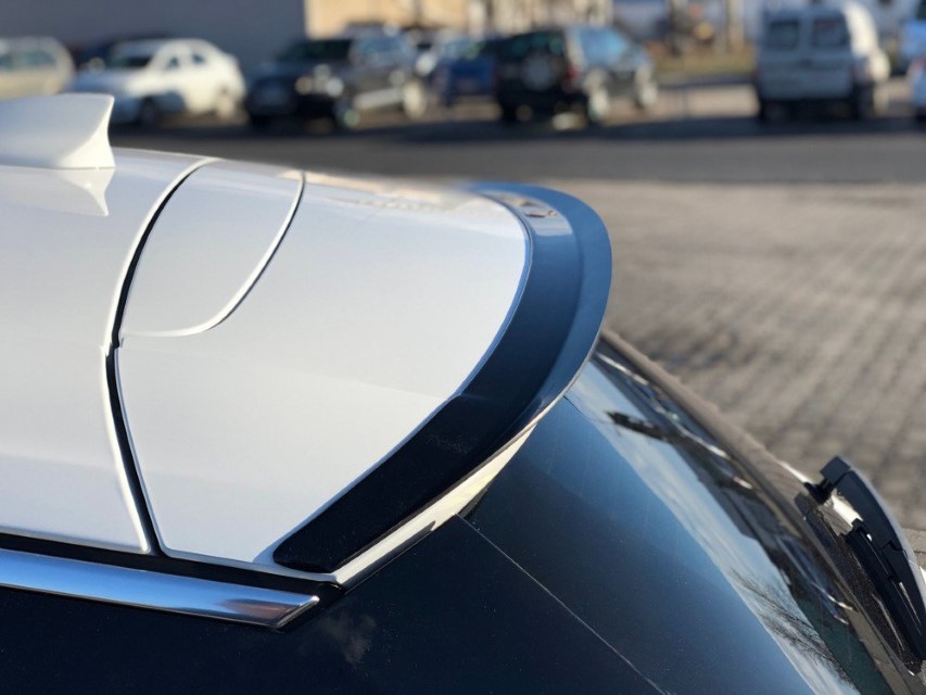 Spoiler uitbreiding Opel Astra K Maxton Design glans zwart