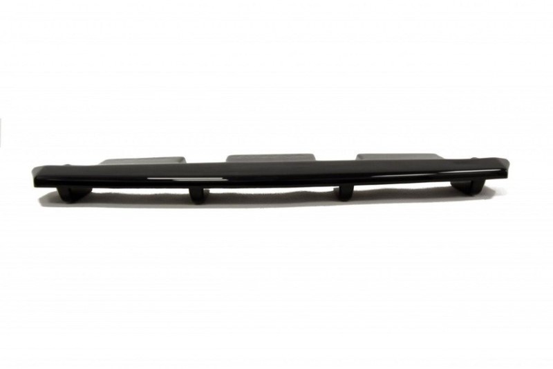 Diffuser Audi  A8 W12 D3 (Met verticale bar) Maxton Glanzend Zwart