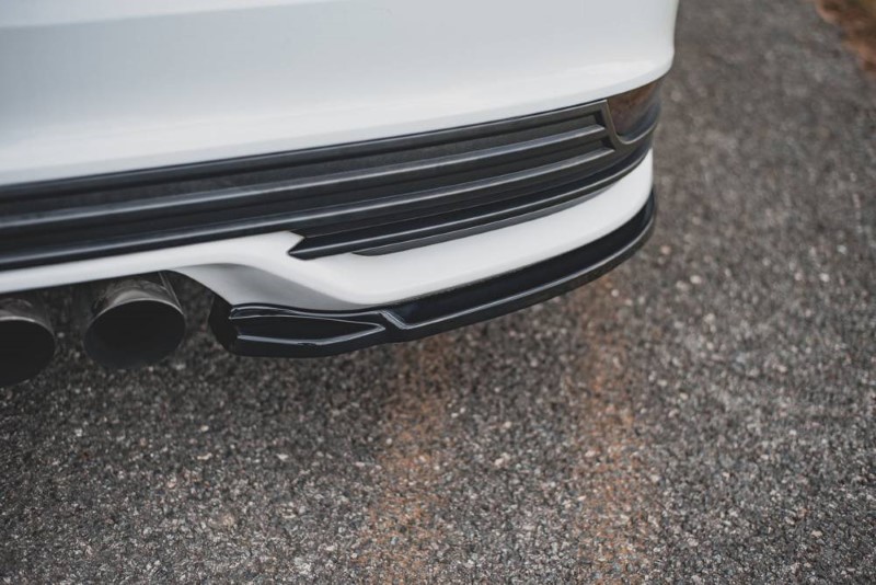 Achterzij Spoilers Ford Focus ST Mk3 FL V.2 Glanzend Zwart