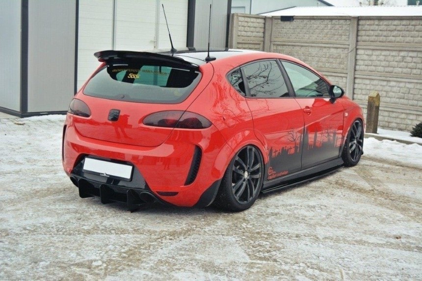 Spoiler cap Seat Leon 1P Maxton Design glans zwart