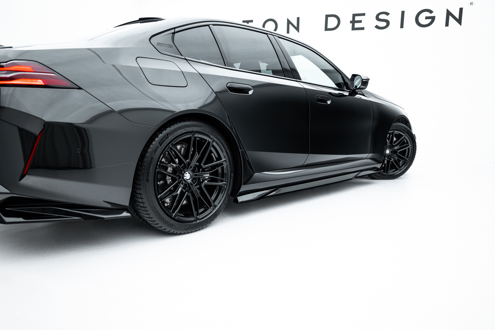 Zijskirts BMW M5 Sedan / touring G90 Maxton