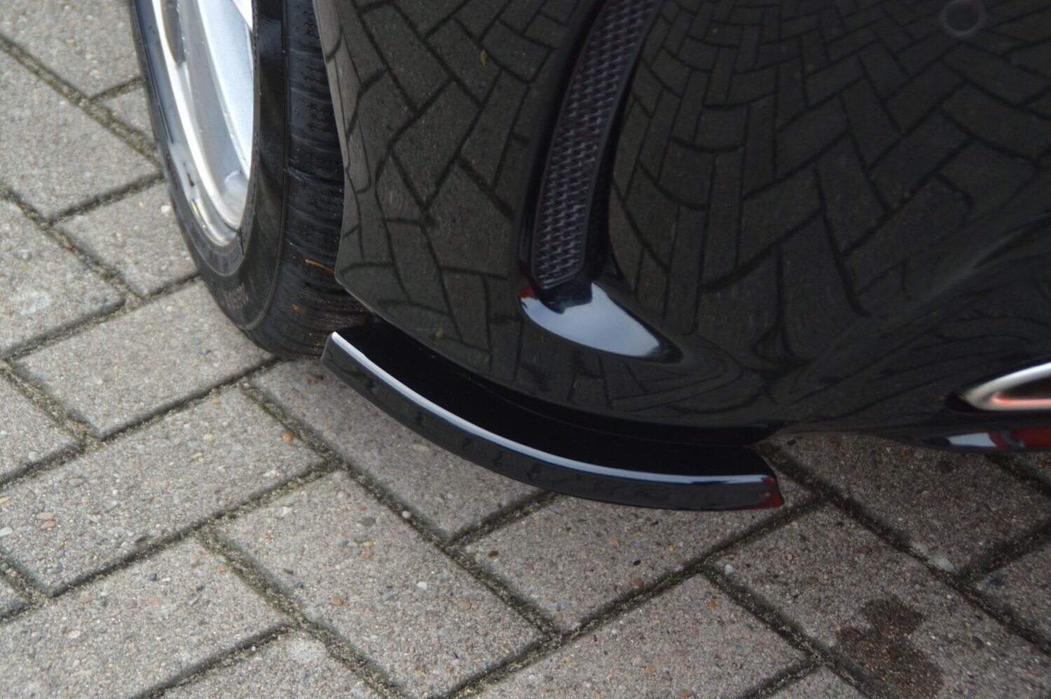 Achterskirt zijdelen MB A-Klasse W176 AMG-Line MOPF 2015-