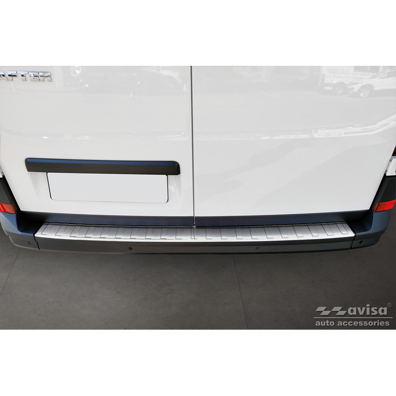 RVS Achterbumperprotector  Volkswagen Crafter & MAN TGE 2017- 'Ribs' ('XL'-version)