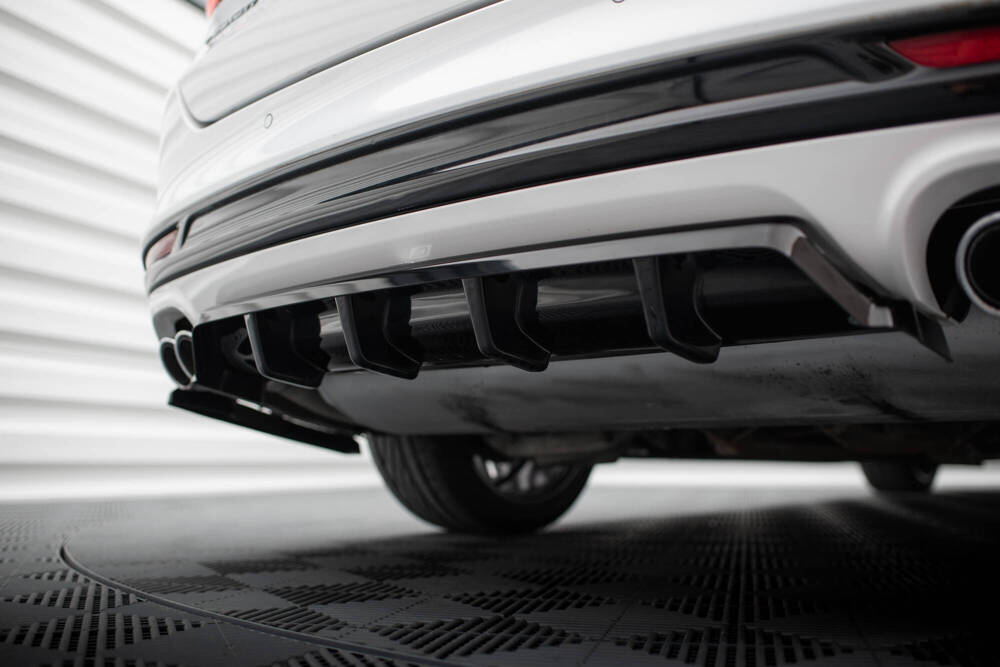 Diffuser Ford Mondeo Sport Facelift Maxton Glans Zwart