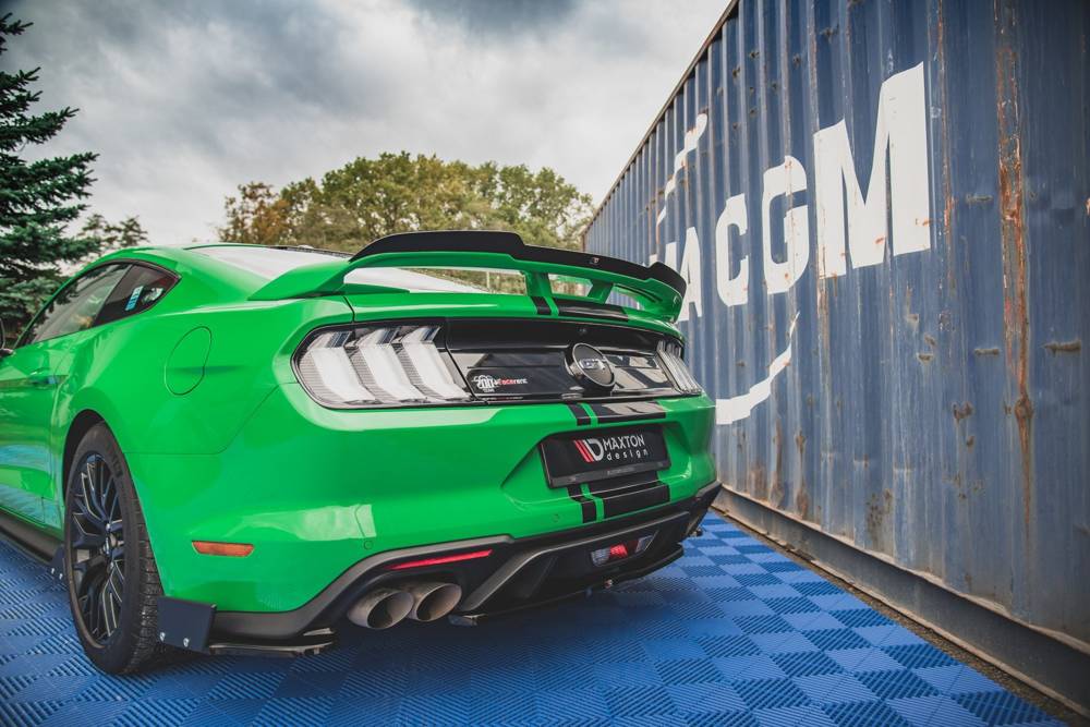 Spoiler Ford Mustang GT MK5 FL Maxton Glans Zwart