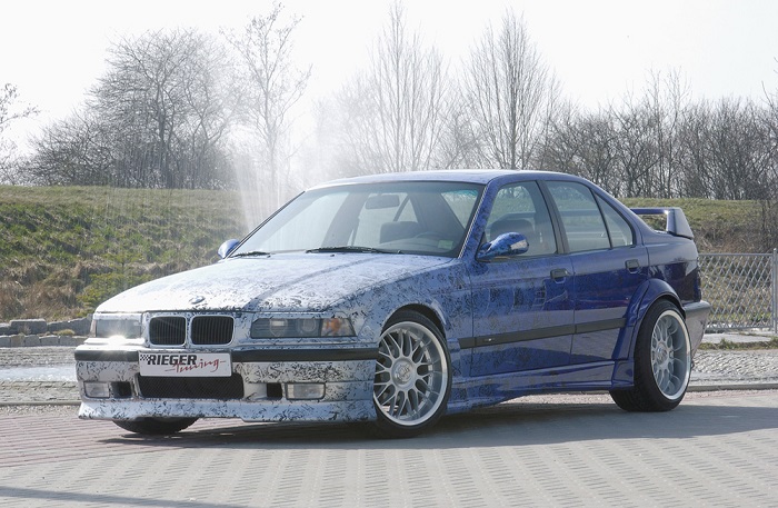 Zijskirts BMW e36 4 Deurs Rieger
