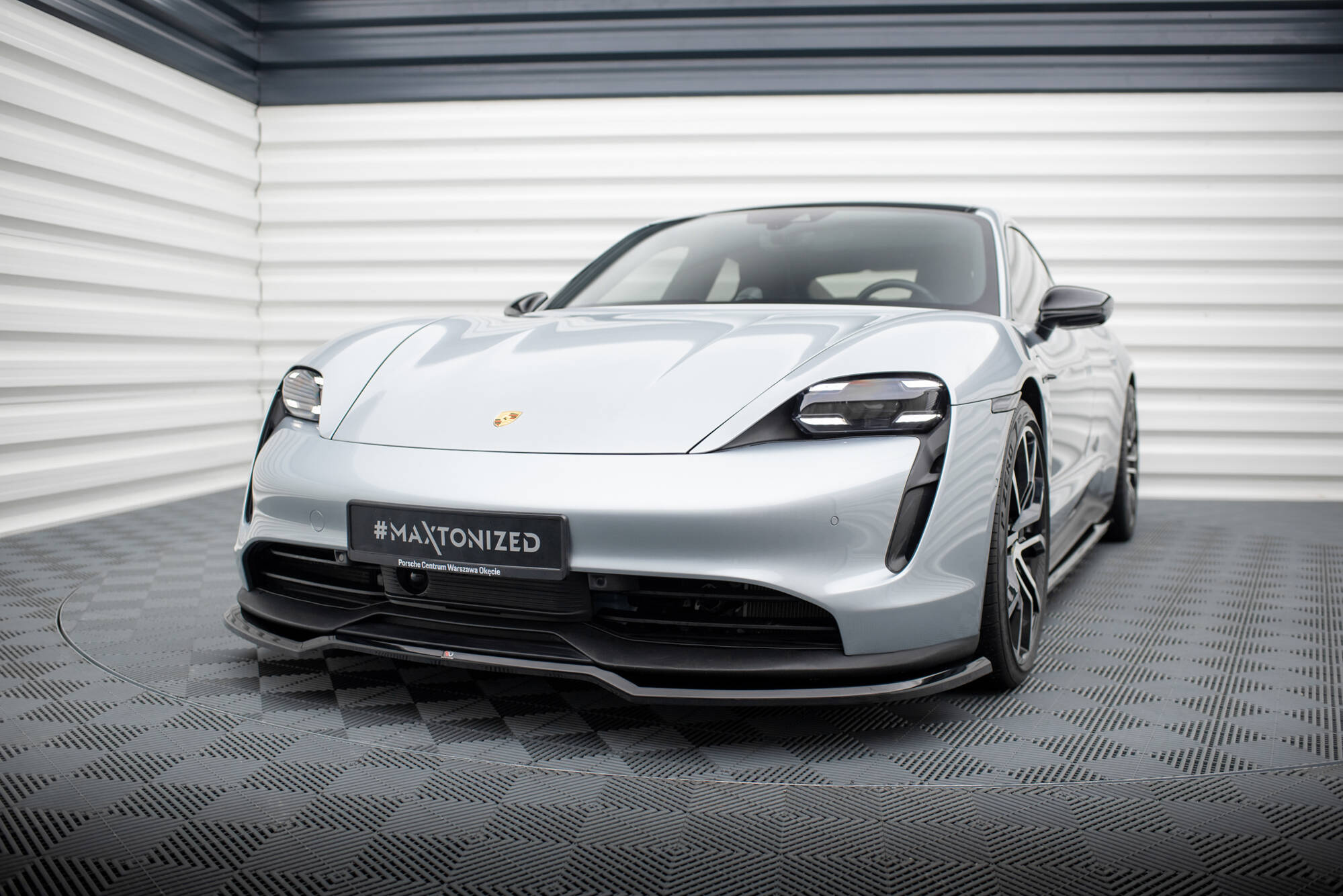 Bodykit Porsche Taycan / Taycan 4 / Taycan 4S / Taycan GTS Mk1 (2019–2024)