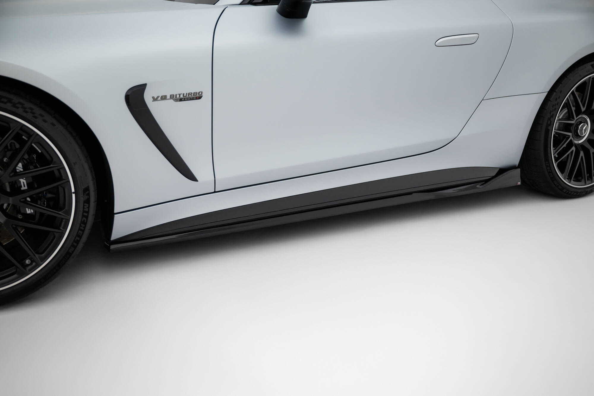 Zijskirts V.2 Mercedes-AMG GT 63 C192 Maxton Glanzend zwart
