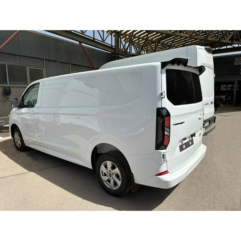 Dakspoiler V.2  Ford Transit Custom (V710) 2023- & Volkswagen Transporter T7 2024- (met 2 achterdeuren) (PU)