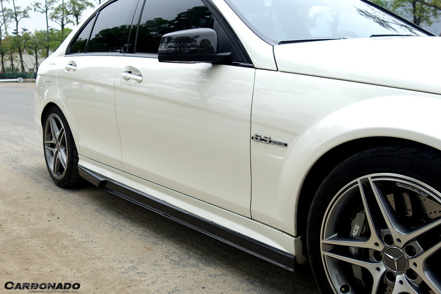Mercedes Benz W204 C63 AMG Sedan VS Style Carbon Fiber Zijskirts 2008-2014