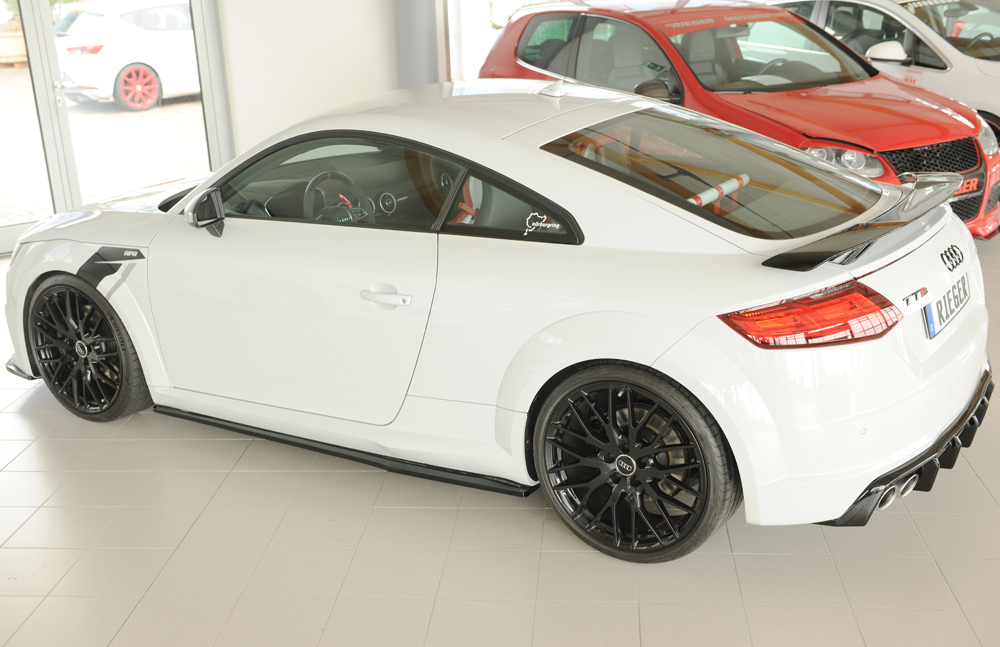 Diffuser Audi TT S-Line / TTS Rieger Glans Zwart