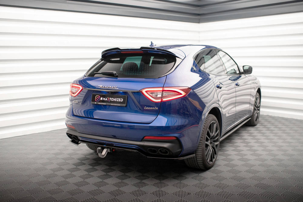 Diffuser Maserati Levante GTS Maxton Glans Zwart