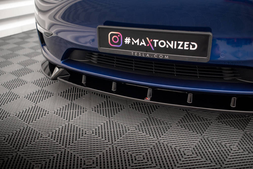 Voorspoiler V.1 Tesla Model Y Maxton Glans Zwart