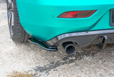 Achterbumper diffusersVolvo V40 R-design Zwart Glans  L + R