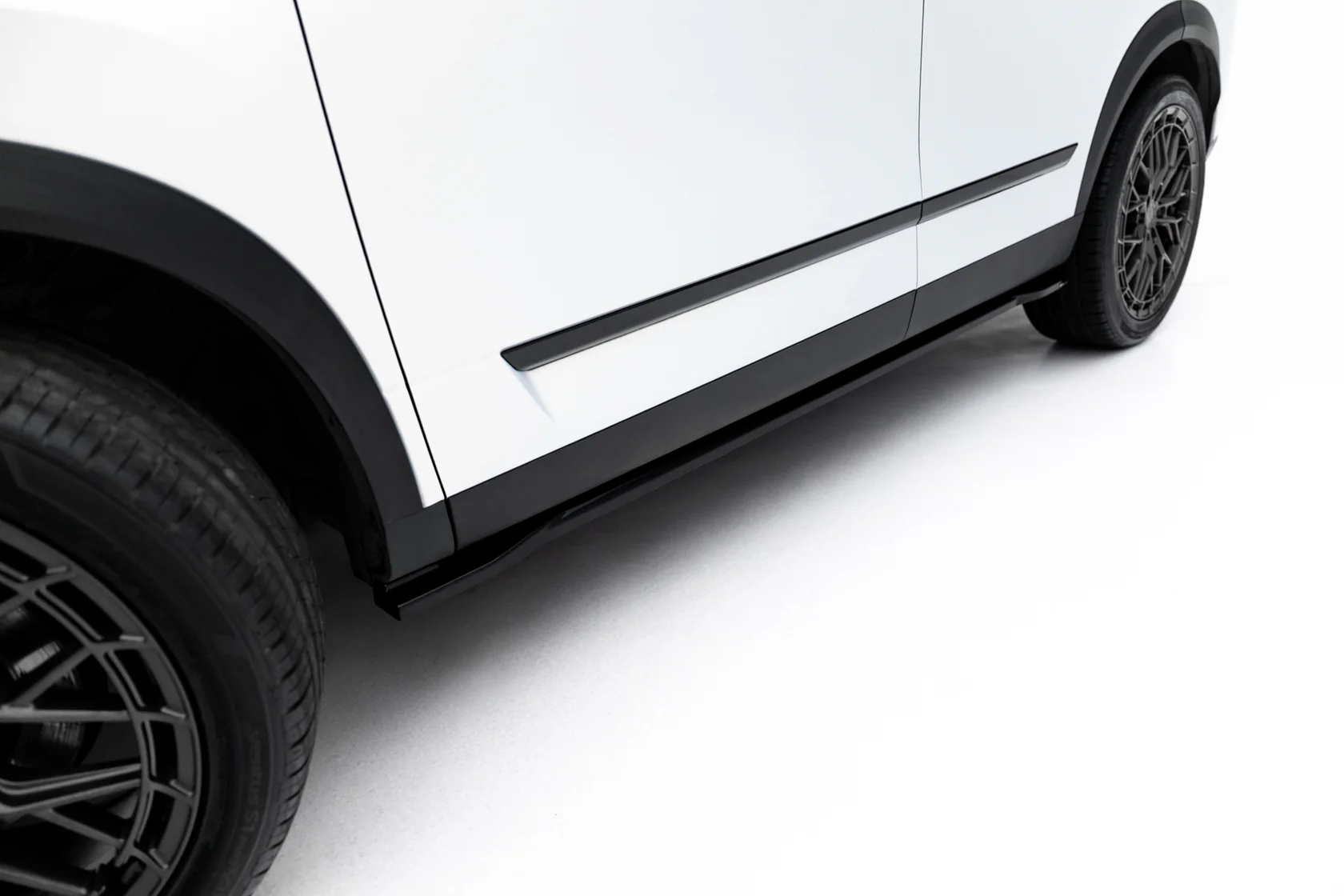 Bodykit Jaecoo 7 Mk1 – Maxton Design Glans Zwart