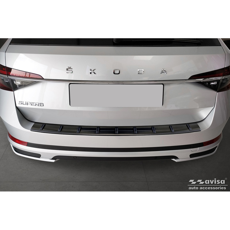 Zwart RVS Achterbumperprotector  Skoda Superb III Combi 2015-2023 incl. Scout 'STRONG EDITION'